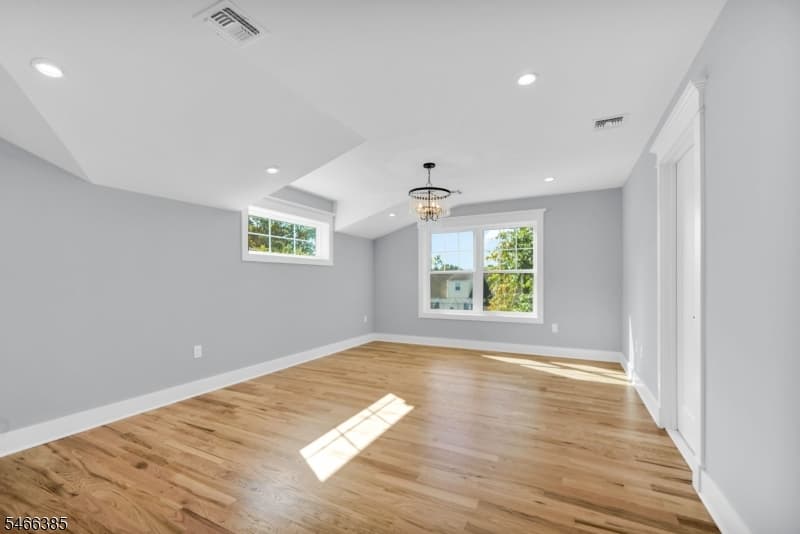 204 Hoover Pl, Union Twp. photo 17