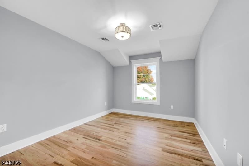 204 Hoover Pl, Union Twp. photo 22