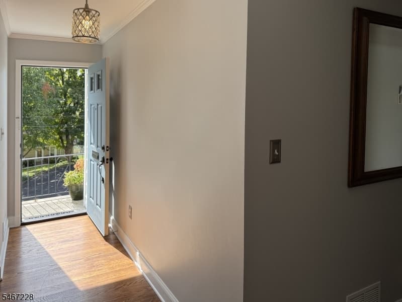 9 Harrison Ct, Summit City photo 2