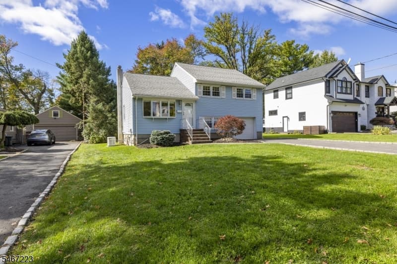14 Woodside Ave, Cranford Twp. photo 2
