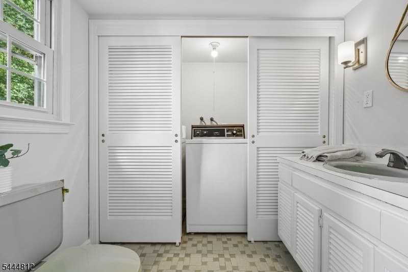 174 Sutton Dr, Berkeley Heights Twp. photo 16