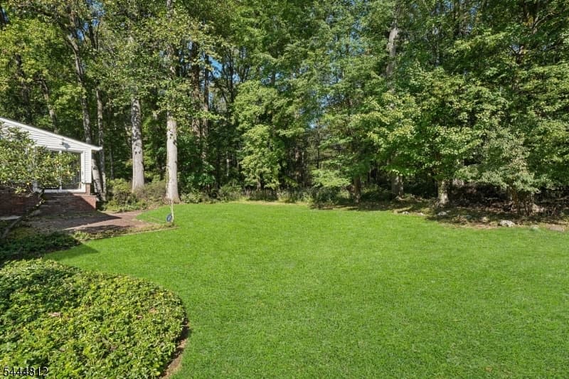 174 Sutton Dr, Berkeley Heights Twp. photo 26