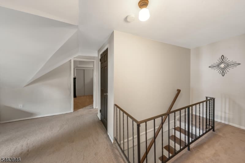 401 John St, Roselle Boro photo 13
