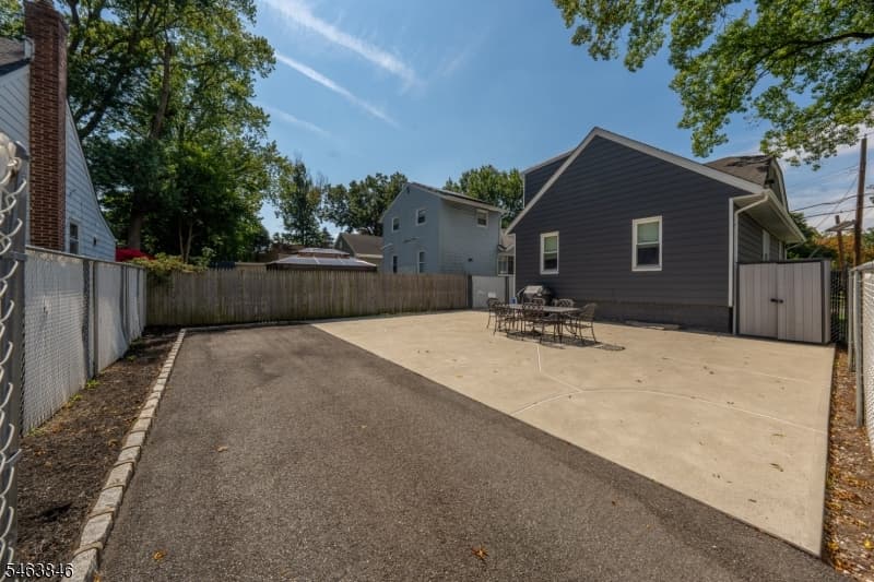 401 John St, Roselle Boro photo 19