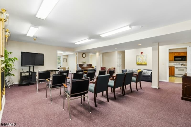 79 Park Edge, Berkeley Heights Twp. photo 19