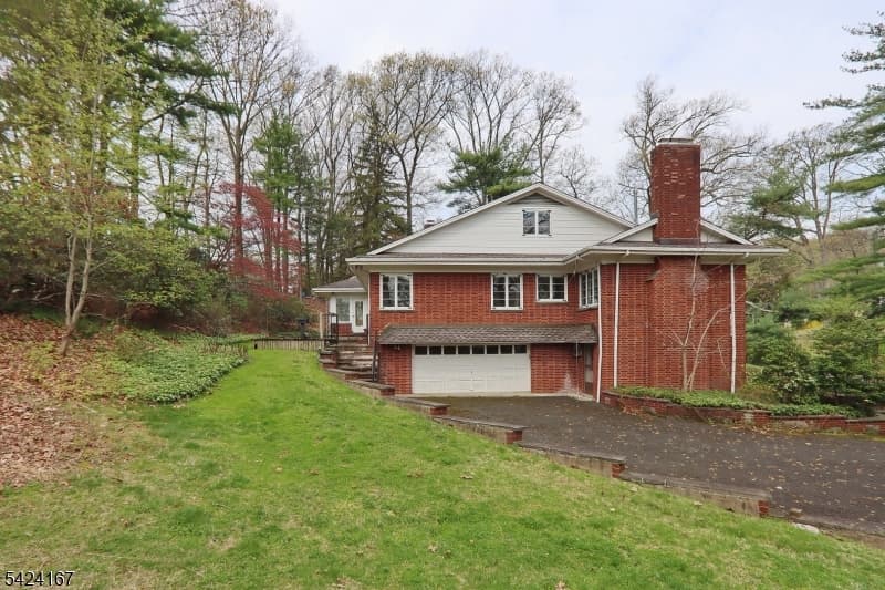 1495 Fox Trail, Mountainside Boro photo 41