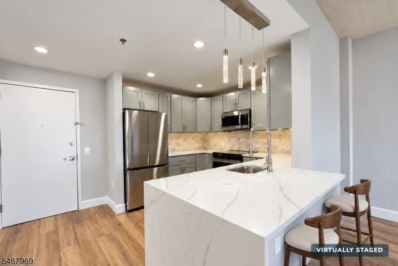 1 Carriage City Plz, 1118, Rahway City photo 6