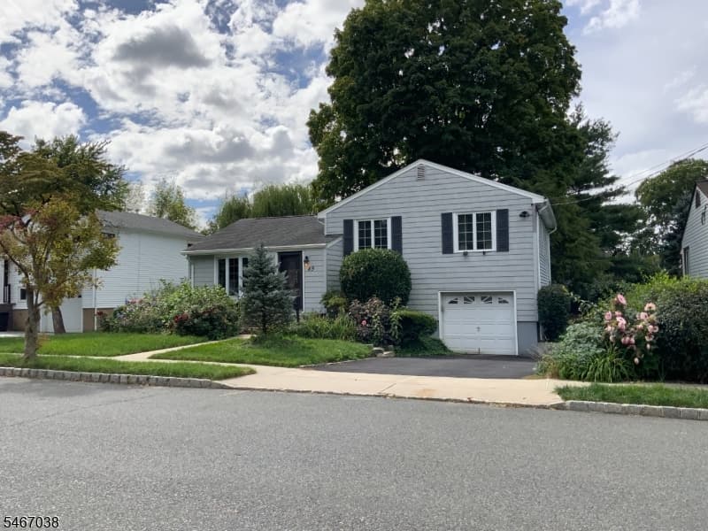 89 Hawthorne Ave, Springfield Twp. photo 2