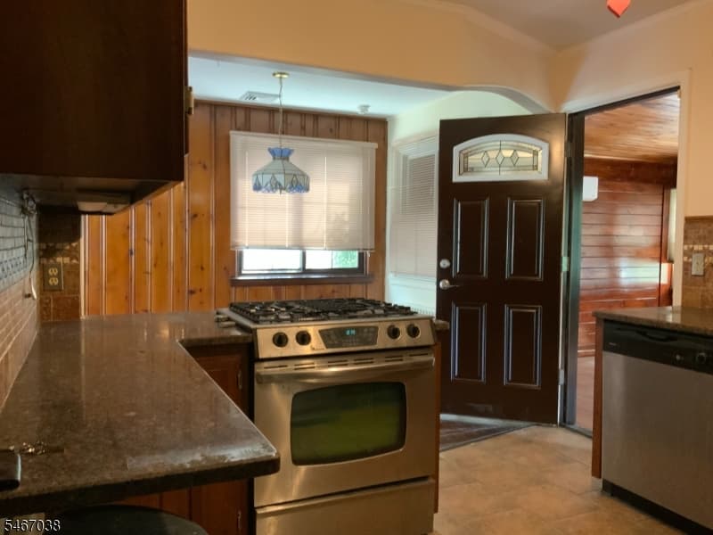 89 Hawthorne Ave, Springfield Twp. photo 6