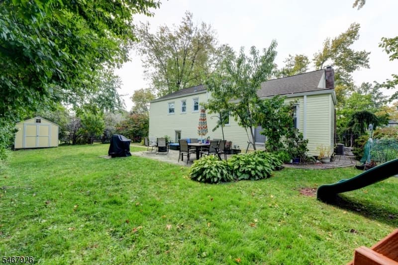 10 Lynn Dr, Springfield Twp. photo 23