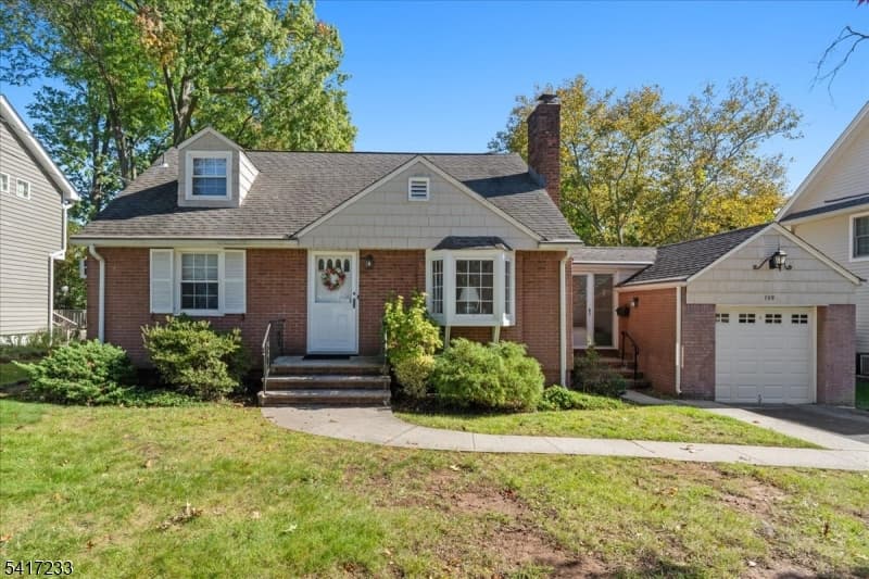 759 Warren Street, Westfield Town