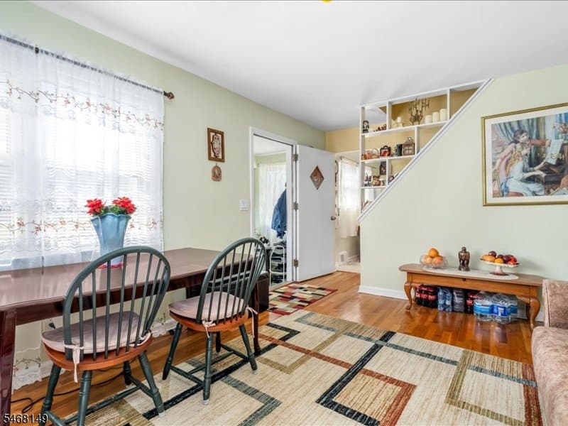 806 Pinewood Rd, Union Twp. photo 4