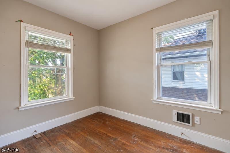 1134 N Broad St, Hillside Twp. photo 17