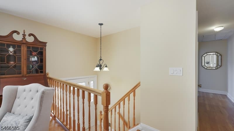 15 Roselle Ave, Cranford Twp. photo 6