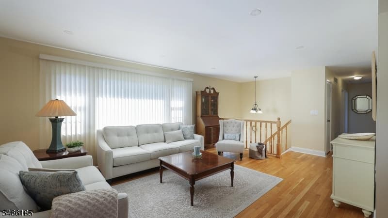 15 Roselle Ave, Cranford Twp. photo 9