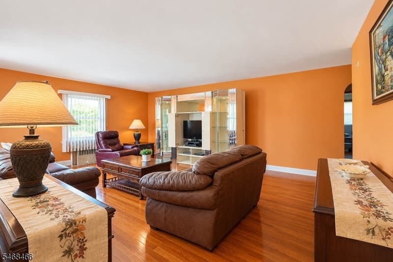154 Locust Ave, Garwood Boro photo 3