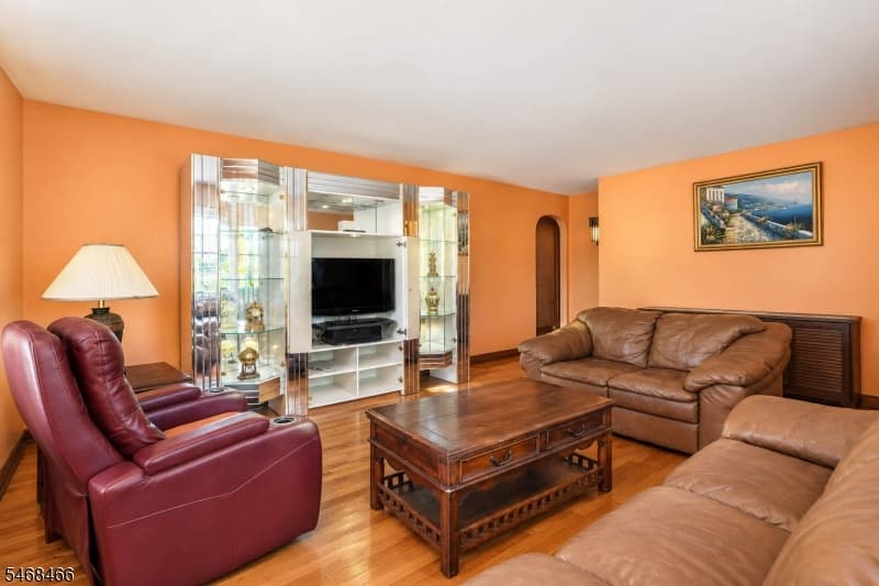 154 Locust Ave, Garwood Boro photo 4