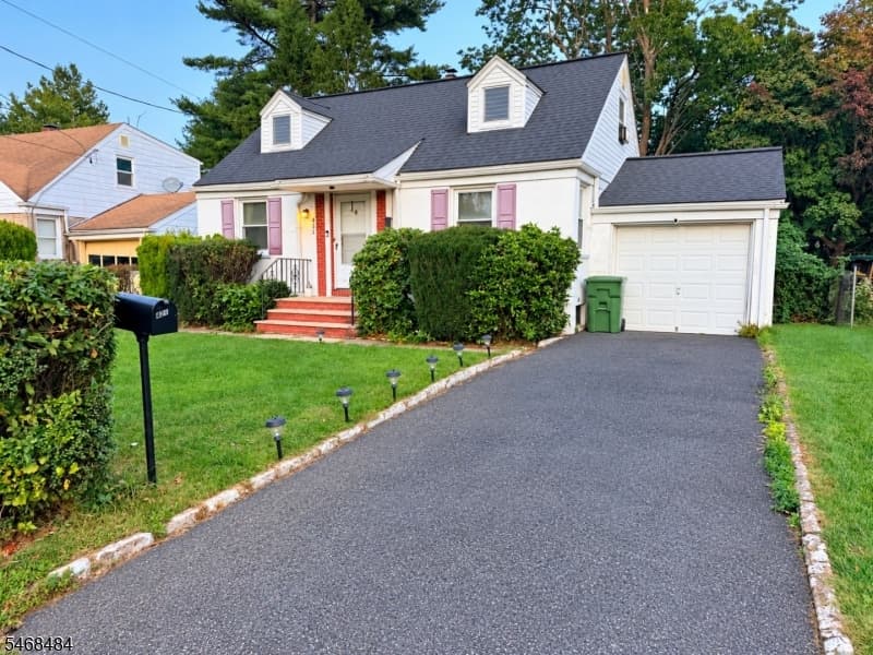 421 Brookside Dr, Roselle Boro photo 2
