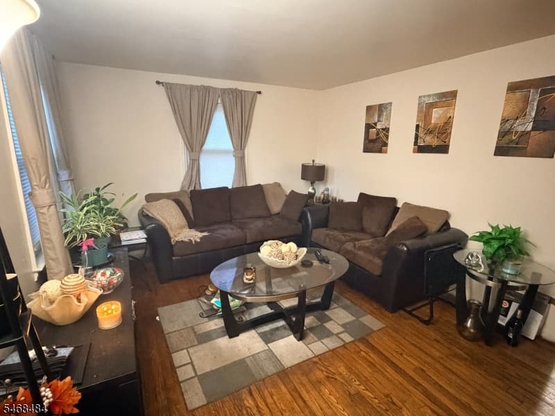 421 Brookside Dr, Roselle Boro photo 3