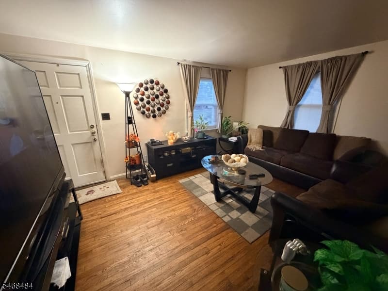 421 Brookside Dr, Roselle Boro photo 4