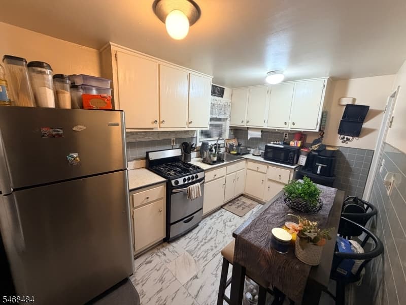 421 Brookside Dr, Roselle Boro photo 5