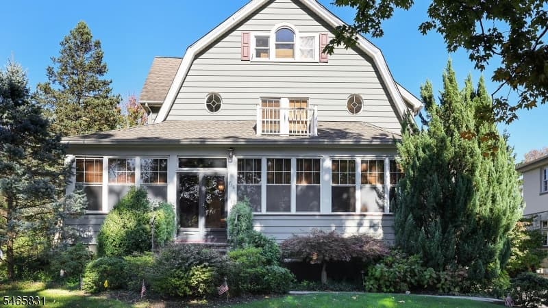 716 Willow St, Cranford Twp.