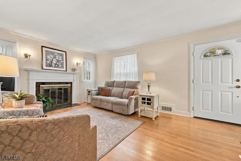1841 Quaker Way, Union Twp. photo 5