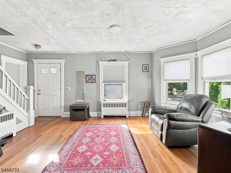 515 Elm St, Cranford Twp. photo 3