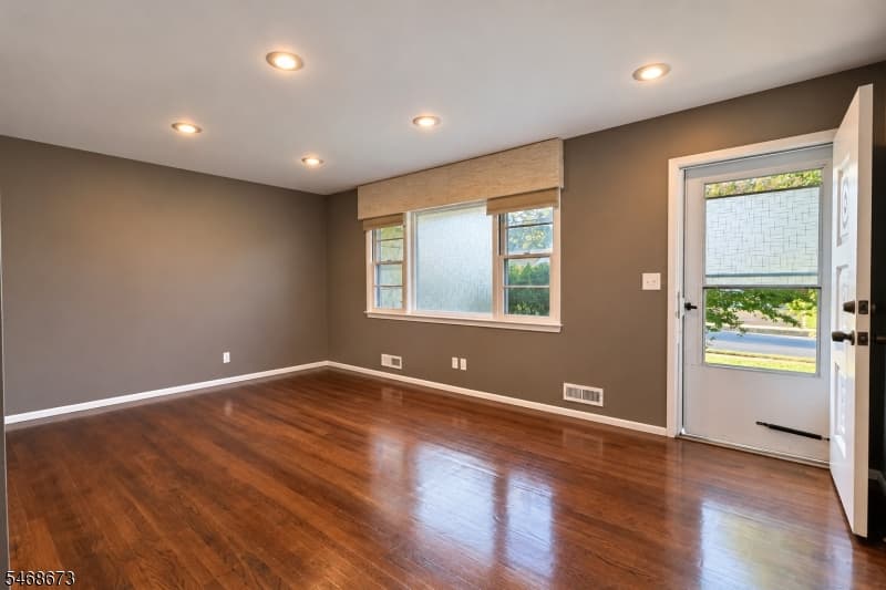 25 Valley View Rd, Hillside Twp. photo 6