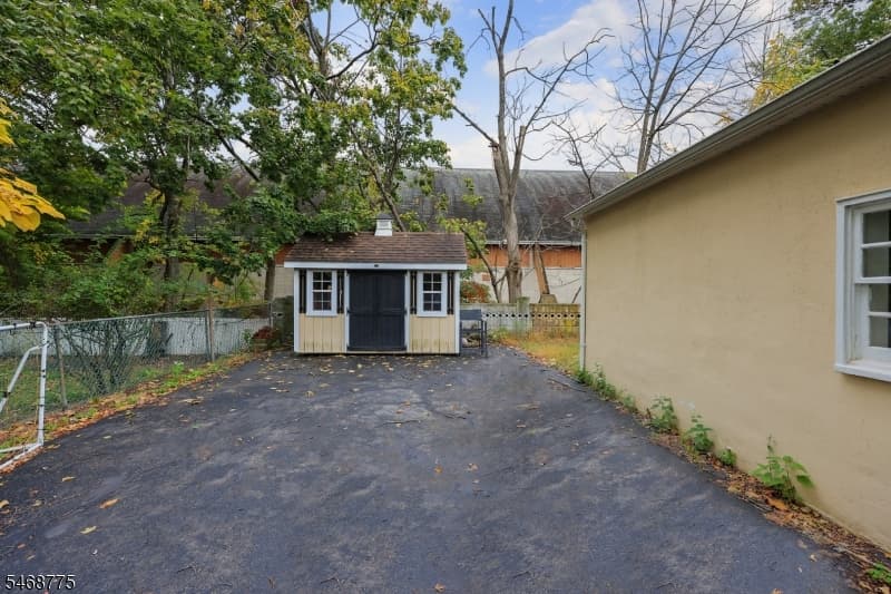 232 Myrtle Ave, Westfield Town photo 7