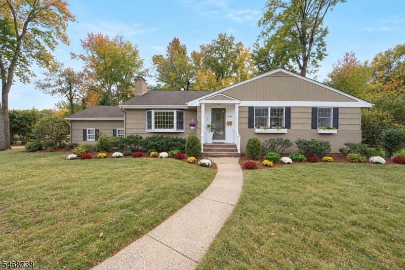 1430 Sylvan Ln, Scotch Plains Twp. photo 2
