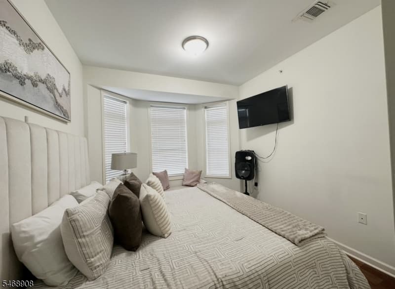 102 E Elizabeth Ave, Linden City photo 13