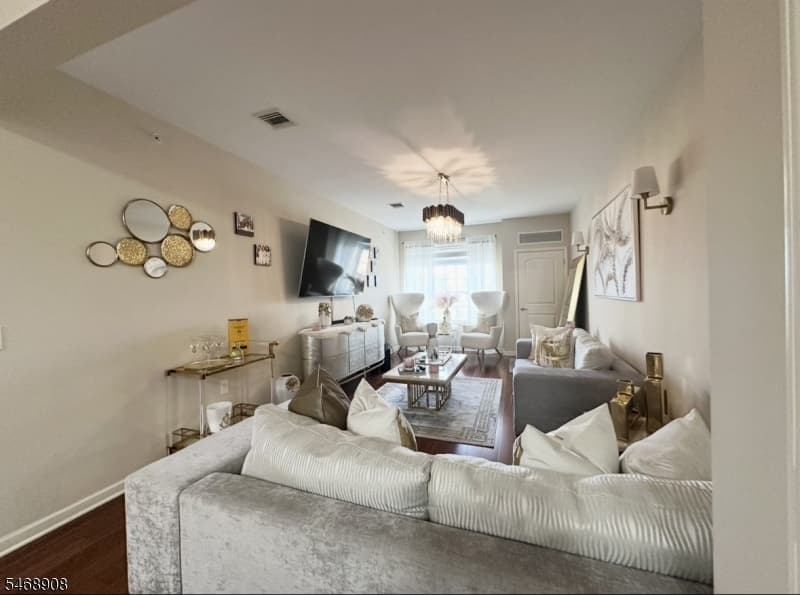 102 E Elizabeth Ave, Linden City photo 8