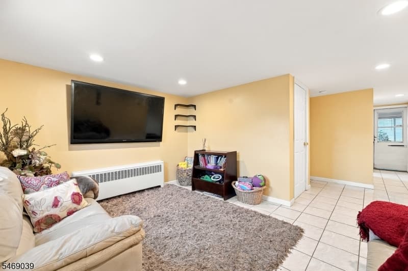 1747 Colgate Pl, Union Twp. photo 11