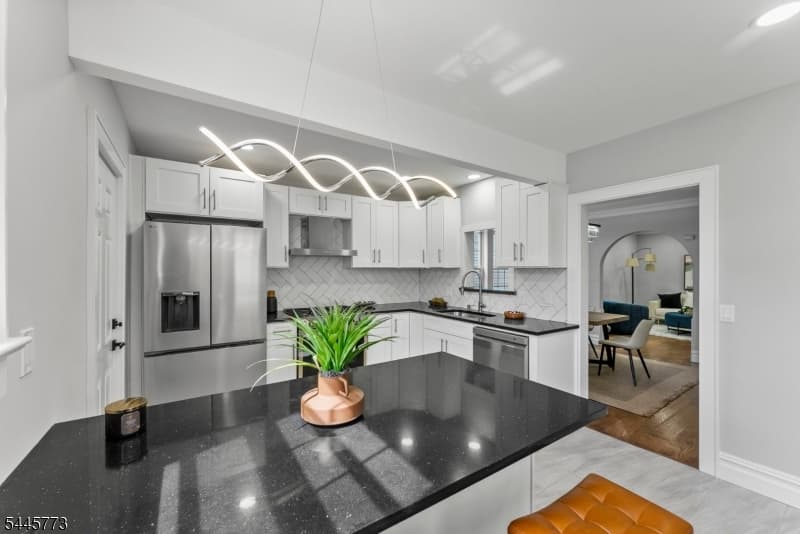 579 Newark Ave, Kenilworth Boro photo 14