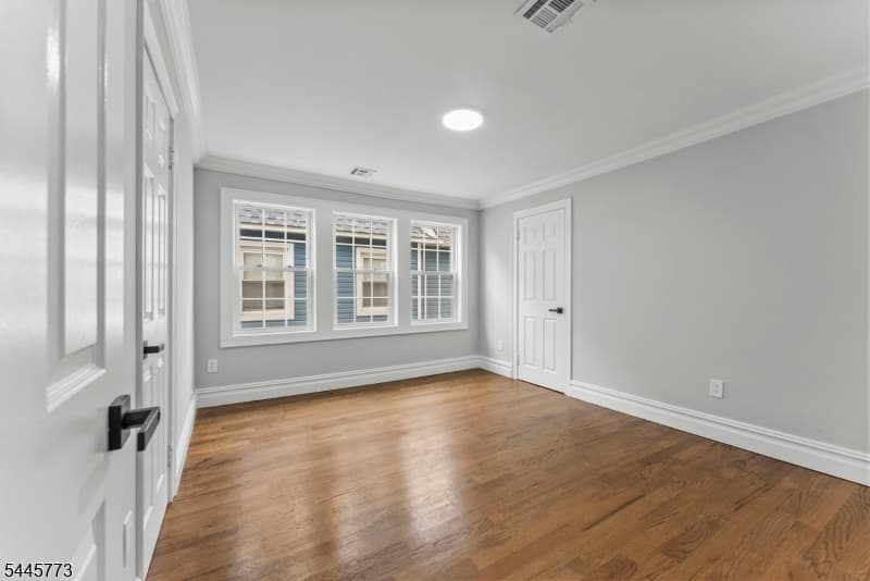 579 Newark Ave, Kenilworth Boro photo 25