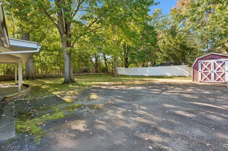 24 Layng Ter, Springfield Twp. photo 21