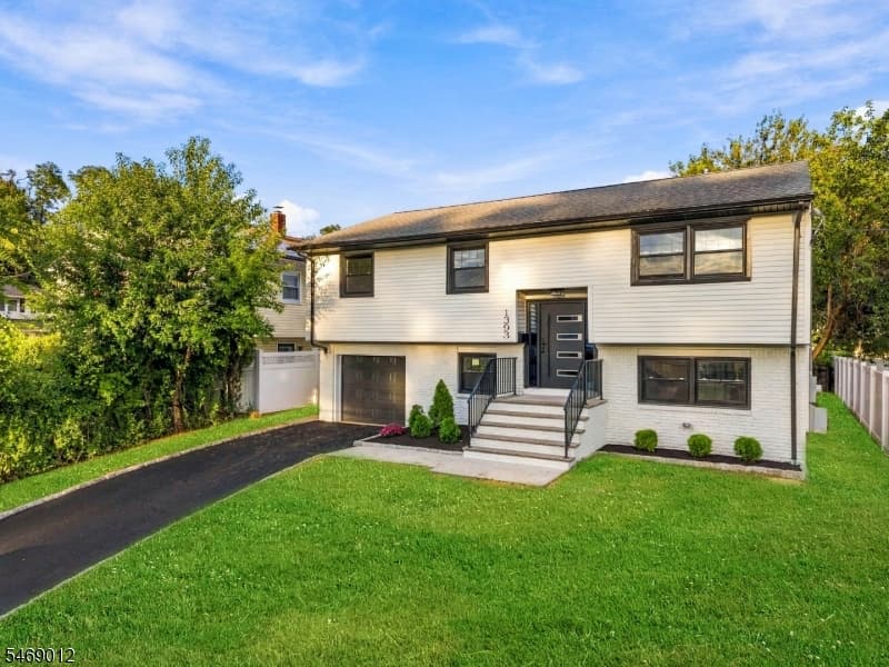 1393 Cornell Pl, Union Twp. photo 3