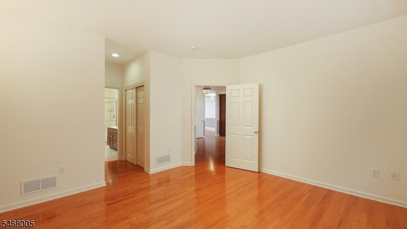 311 Coldstream Ct, Scotch Plains Twp. photo 16