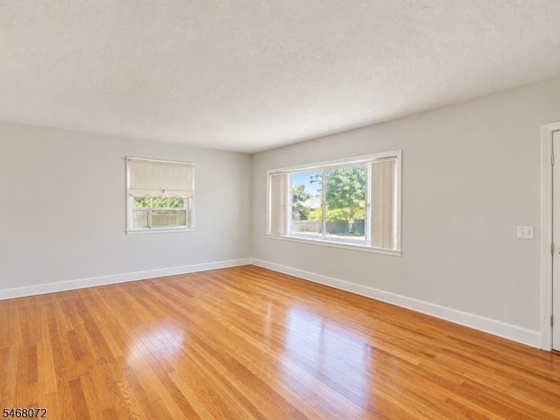 756 Pinewood Rd, Union Twp. photo 6