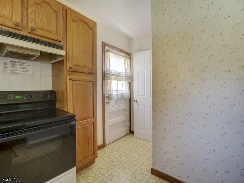 756 Pinewood Rd, Union Twp. photo 9