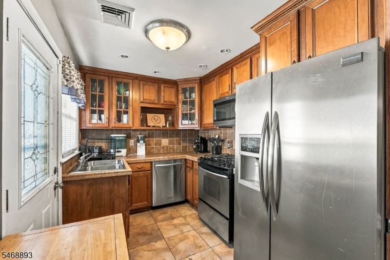 485 Linden Ave, Rahway City photo 11