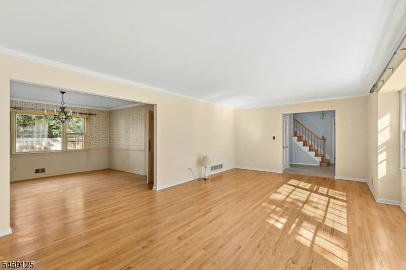 811 Cranford Ave, Westfield Town photo 7