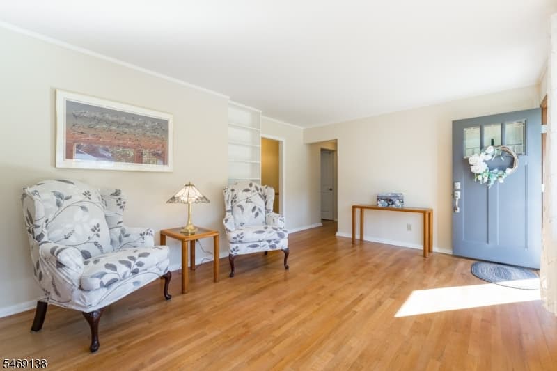 12 Eaton Ct, Summit City photo 10