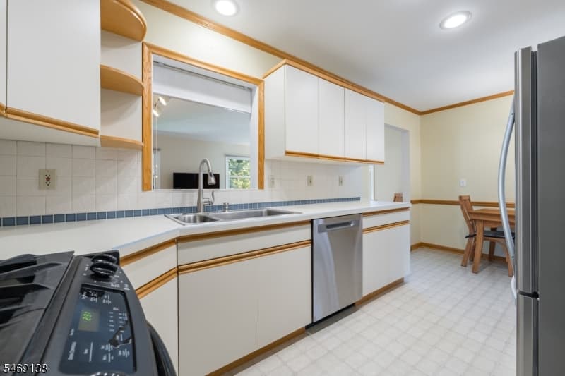 12 Eaton Ct, Summit City photo 15
