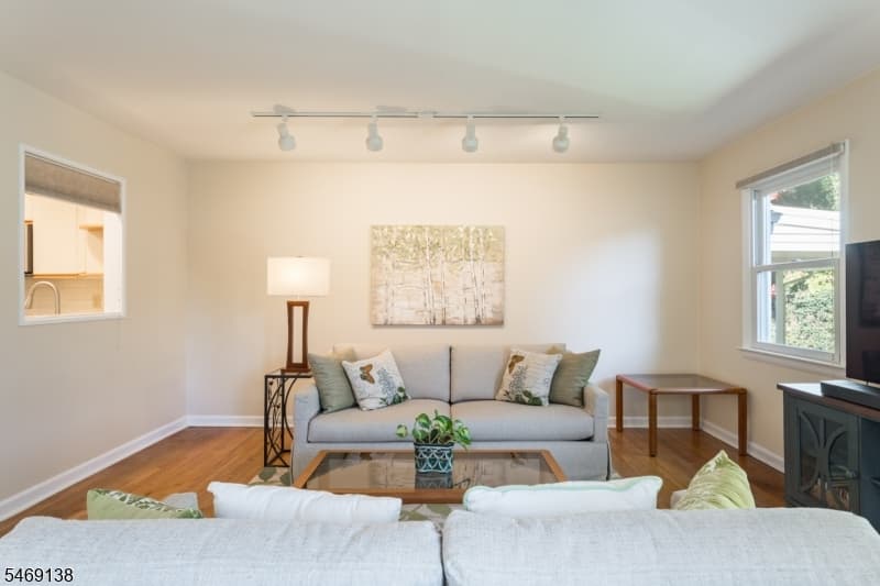 12 Eaton Ct, Summit City photo 22
