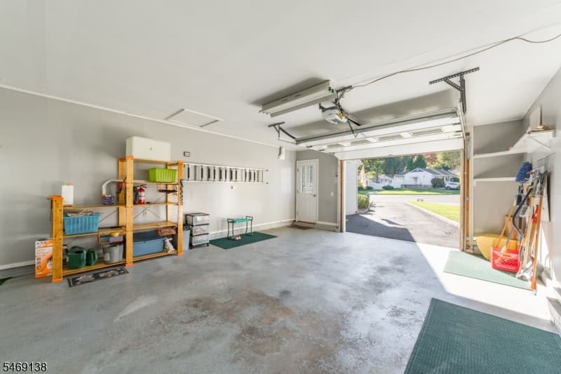 12 Eaton Ct, Summit City photo 34