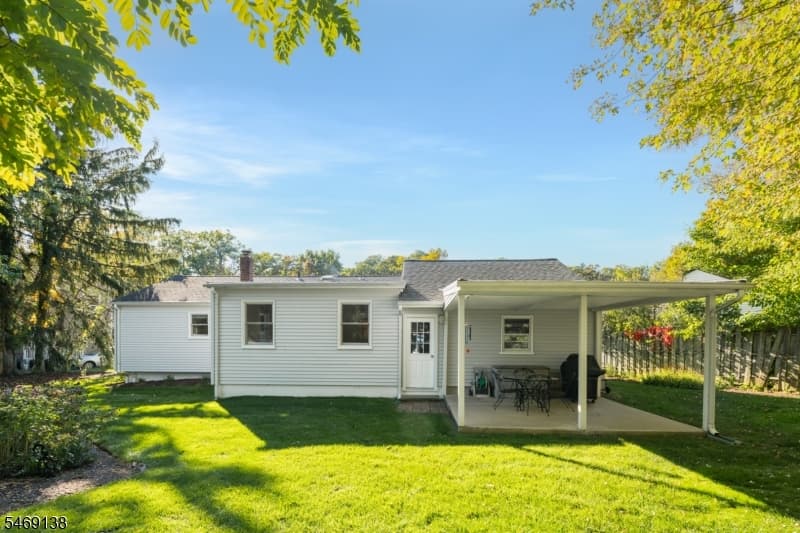 12 Eaton Ct, Summit City photo 35