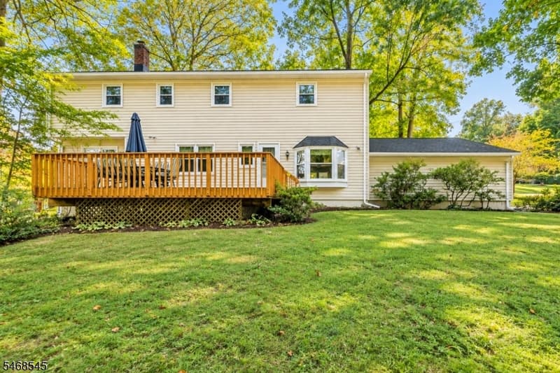 8 Hathaway Dr, New Providence Boro photo 10