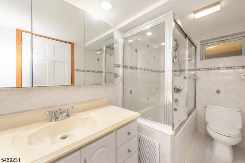 2307 Dewitt Ter, Linden City photo 14